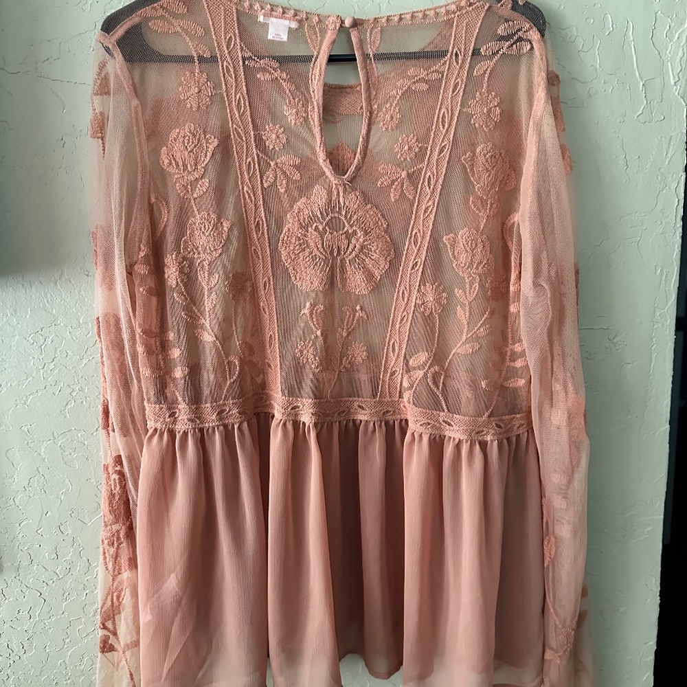 Lace top